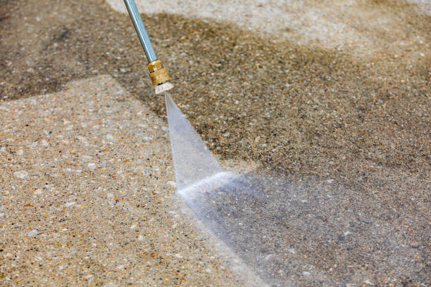 Best Pool Deck Cleaning  in Hanley Hills, MO